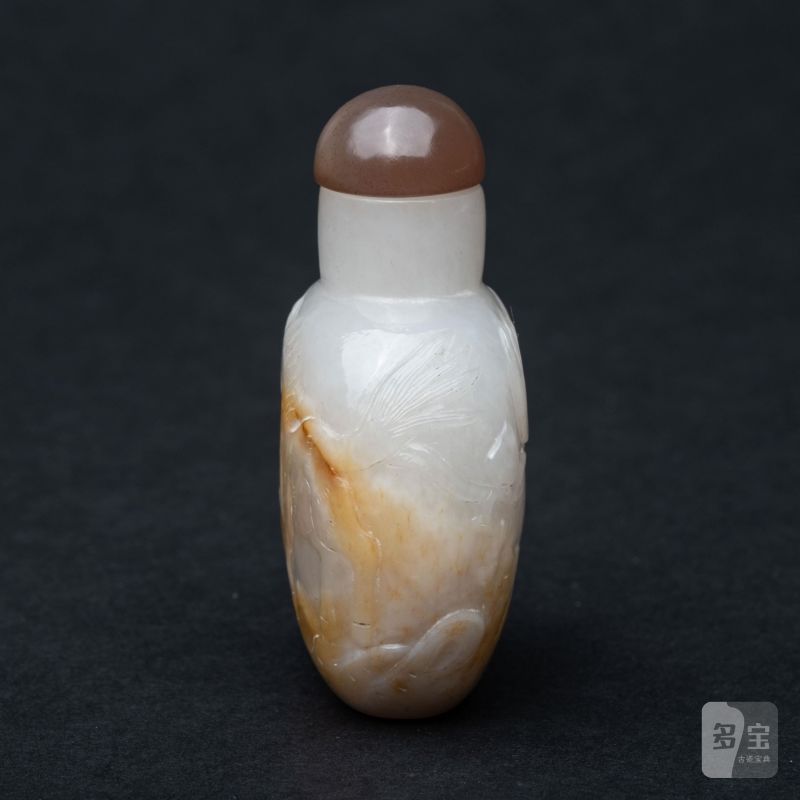    清 白玉雙馬紋鼻煙壺 - 图4